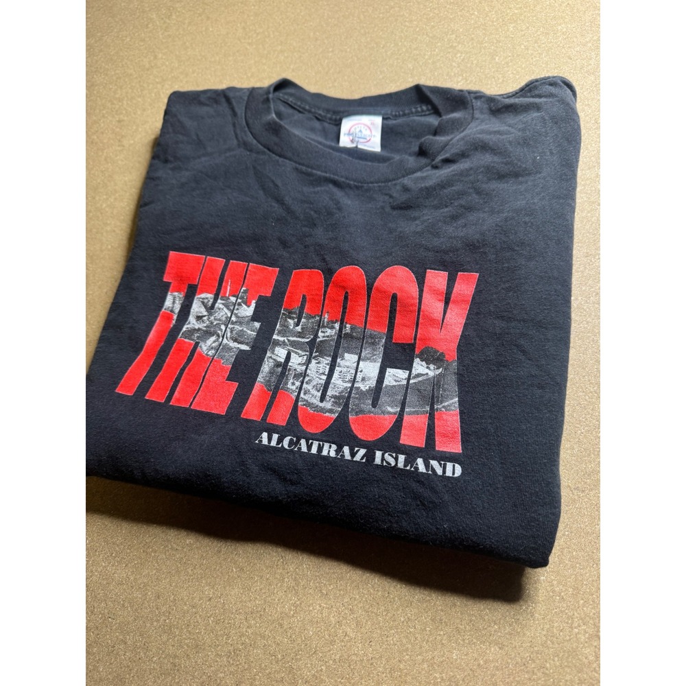 Delta Pro Weight The Rock Alcatraz Island Graphic T-Shirt Mens XL Black Red